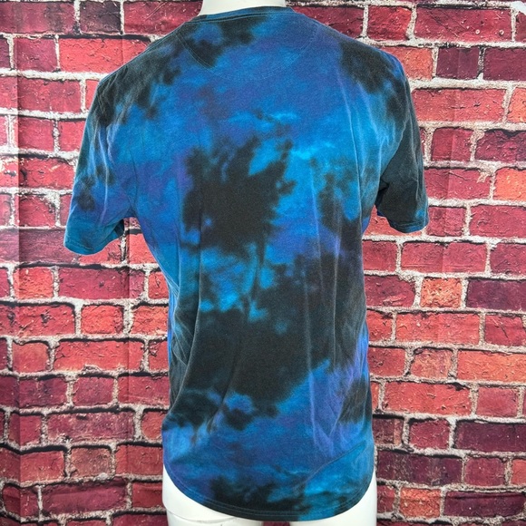 Hollister Men’s Short Sleeve Tie-Dye T-Shirt - Size: XL - Blue / Black - Picture 5 of 6